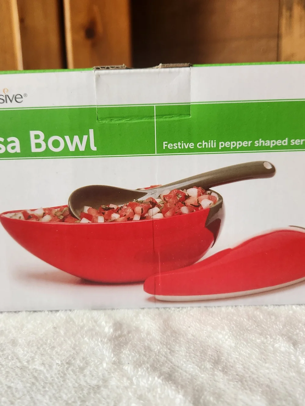 Ceramic Red Salsa Bowl Festive Chili Pepper-With Lid And A Ladle 1 1/8 C